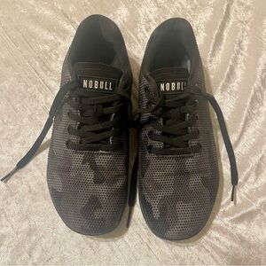 No Bull trainers womens 7.5